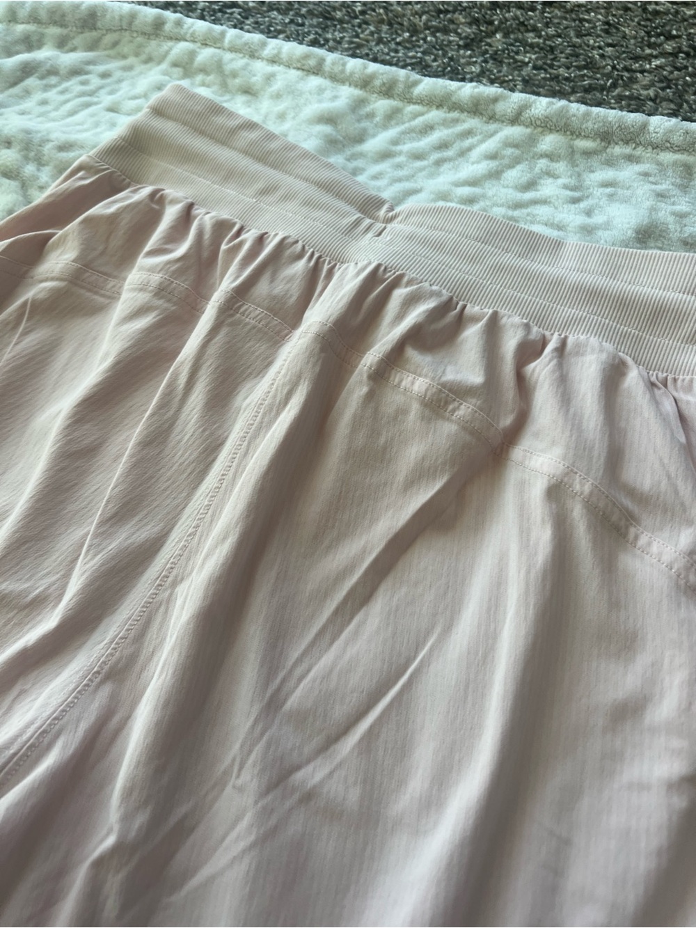 Lululemon Beyond The Studio Pink Joggers | Size 6 - Picture 13 of 13